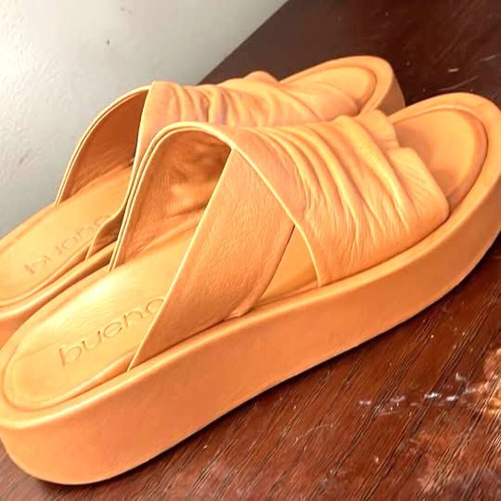 Bueno NEW Turner Leather Slide Sandals Cognac Brown Size 38 Sz 7.5